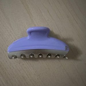 Alexander de Paris hair clip